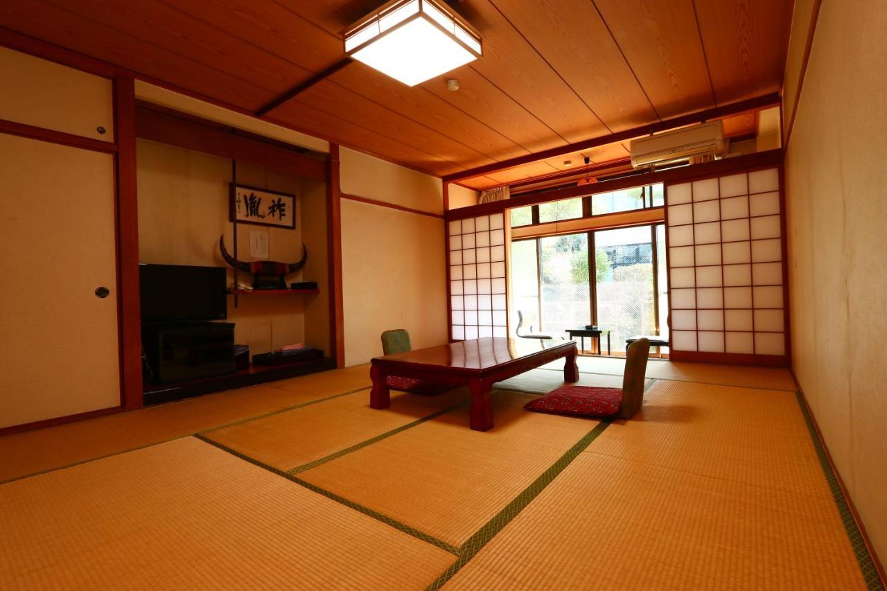 Chomeikan Kumamoto Bagian luar foto