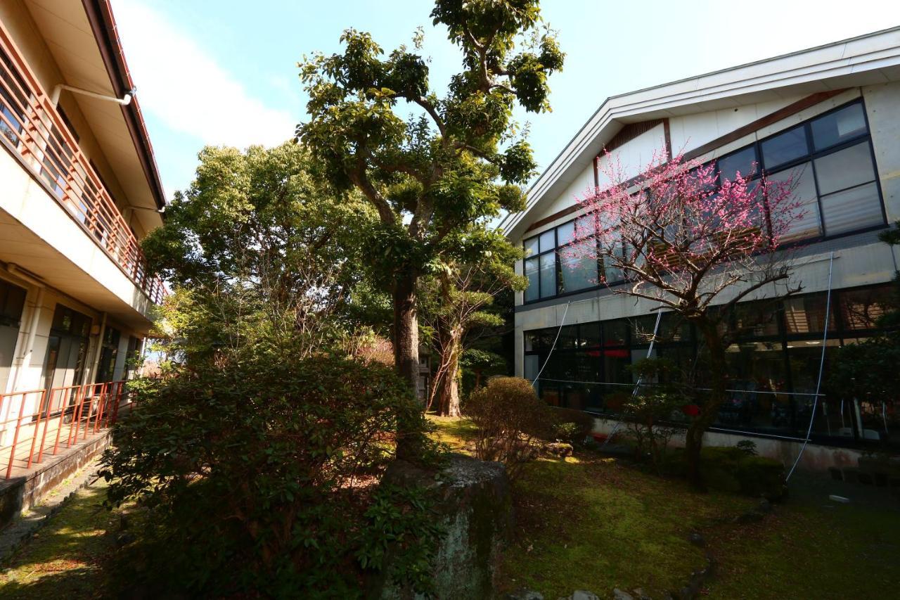 Chomeikan Kumamoto Bagian luar foto